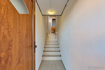 Prodej zánovního vícegeneračního rodinného domu v Brozanech - 18