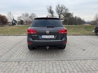 Predávam Volkswagen touareg 3.0 180 kW VW - 18