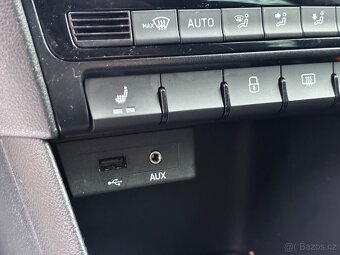 Škoda Rapid 1.2 TSI Spaceback JOY - 18