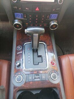 VW Touareg 3.0 TDI 176kw - 18