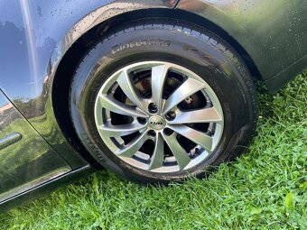 Golf 5 1,9 TDi 77Kw 2005 - 18