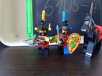 LEGO Castle 6105 Medieval Knights - 18