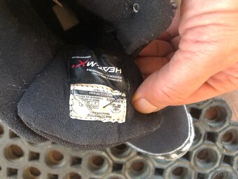 Dětské sportovní boty, ploutve, rukávky do bazénu - 18