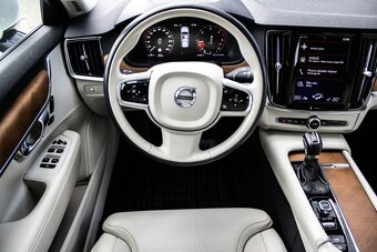Volvo S90 D5 2.0L Drive-E Inscription A/T AWD - 18