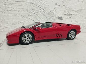 Lamborghini Diablo Roadster 1/18 Autoart - 18
