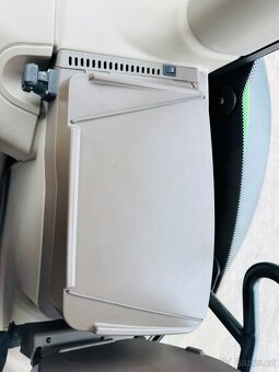 John Deere 6130R - 18