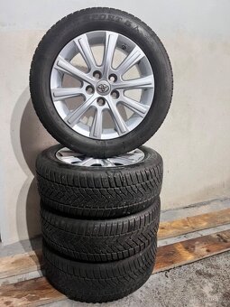 5x114,3 R16 originál zimní sada Toyota Avensis 205/55 - 18