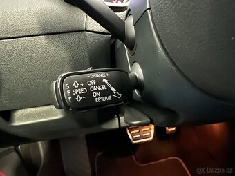 Škoda Octavia RS 2.0TDI 4x4 DSG 135kw Xtreme 19” Full Led - 18