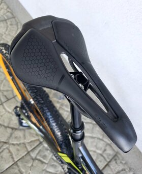 Horské kolo Pivot Mach 429 SL Carbon 29" - 18