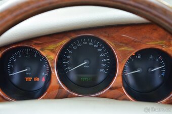 Jaguar XK8 - 18