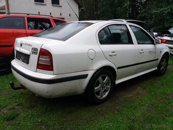 NÁHRADNÍ DÍLY - Škoda Octavia I. - 18