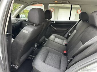 Volkswagen Golf IV 1.6 77kW ALU kola Klima Tažné Nová STK - 18