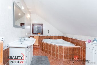 Prodej, domy/rodinný, 210 m2, Horní 253/30, Roudnička, 50002 - 18