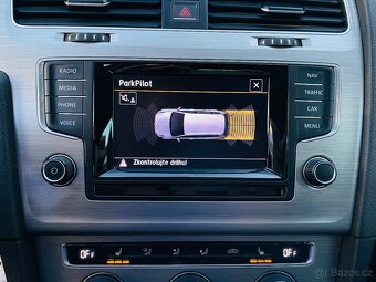 Volkswagen Golf 2.0TDI 110KW VÝHŘEV SENZORY SERVISKA - 18