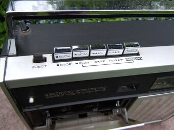 PANASONIC  RQ 235TS - 18