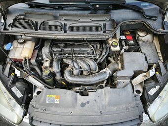 Ford C-MAX 1.6 benzín, rok výroby 2007 - 18