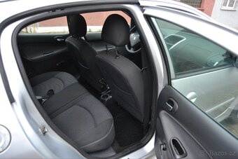 Peugeot 206+ 1.4i 54kw rok 2012 - 18