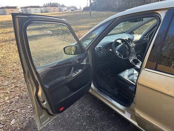 Ford Galaxy 2.0 TDCi - 18