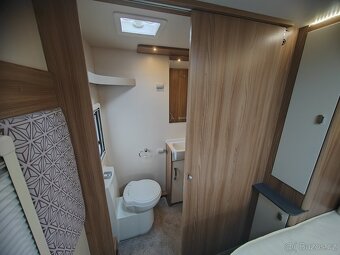 SWIFT ASTBURY, SOLAR, PŘEDSTAN, ATC, 2022 - 18