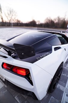 Corvette 6.2 STINGRAY C7 - 18