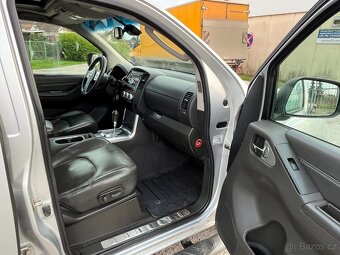 Nissan Navara 4WD s uzávierkou - 18