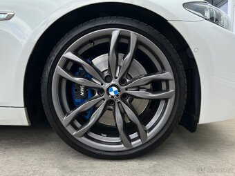 •BMW M550d xDrive, HEAD-UP, H/K, ADAPTIVE DRIVE• - 18