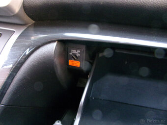 Mazda 6 lifback 2.0 i 16V,super výbava,krásný stav,1.majitel - 18