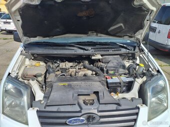 FORD TOURNEO CONNECT 1,8 TDCi,66KW,5MÍST ,ZVÝŠENÝ - 18
