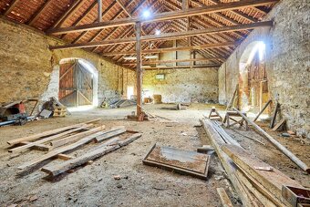 Prodej usedlosti s restaurací 10 975 m² – Vráž u Písku - 18