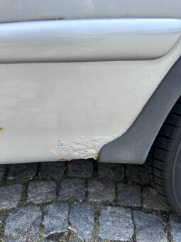 Nissan Micra K11 hatchback - 18
