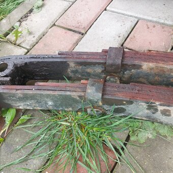 MULTICAR MULTIkAR M25 listová pera 2ks - 18