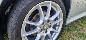 Mercedes B 180 - 18