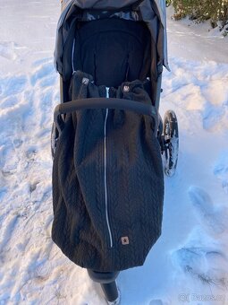 Thule Urban Glide 2 - 18