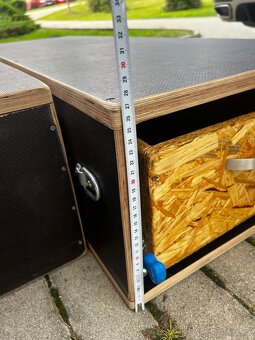 Vestavba do auta - 18