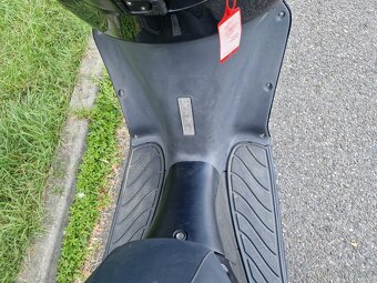 Skútr 125ccm Aprilia Leonardo 9kw 24 500 km - 18