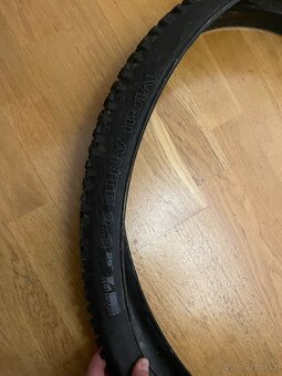 Pláště na horská a silniční kola 29" - 18