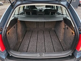 ŠKODA OCTAVIA 1.9 TDI 77kW AMBIENTE,VÝHŘEVY,NAVI,SENZORY - 18