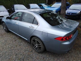 HONDA ACCORD 2,2iCTDi NAFTA 103 KW - 18