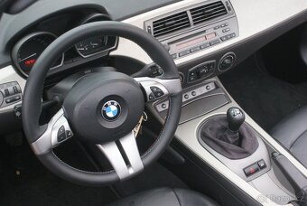 BMW Z4 2.2i, MANUÁL, 2005, 179tis km, Dovoz DE, TOP STAV - 18