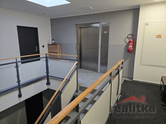 Prodej luxusního bytu 3+kk, 73,4m2 s terasou 8m2, Opava, ul. - 18