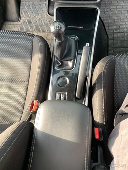 Mitsubishi outlander 2.0mivec+LPG - 18
