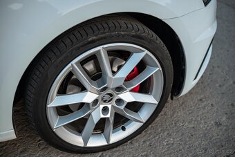 Škoda Octavia, 2.0 TDI RS DSG 135kW - 18