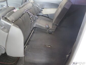 Dacia Lodgy 1.6 61kW,klima,výhřev,navi,servis - 18