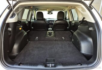 JEEP COMPASS 2.0MJET LIMITED 4x4 AUTOMAT 1 MAJITEL ALU 18´´ - 18