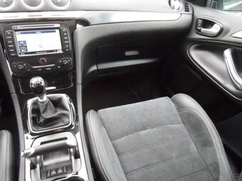 Ford Galaxy 2.2 TDCI 147 KW Titanium,Xenon,Navi,7Míst - 18