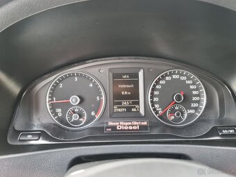 VW CARAVELLE T5 2.0 TDi 103-KW KLIMA 9-MÍST SERVISK 218TKM - 18