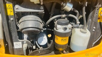 Prodám JCB 19 C - 1 rok 2021 - 2159 motohodin včetně kladiva - 18