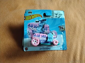 Hot Wheels 7 - 18