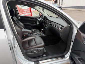 Škoda Superb 2.0TDi Laurin & Klement DSG 4x4 • 2015 •125kw • - 18