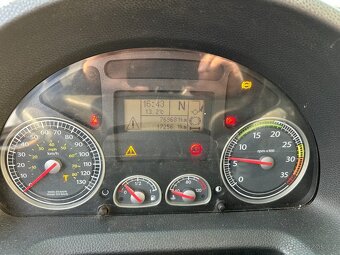 Iveco EUROCARGO 120E25 SKŘÍŇ ČELO E5 - 18
